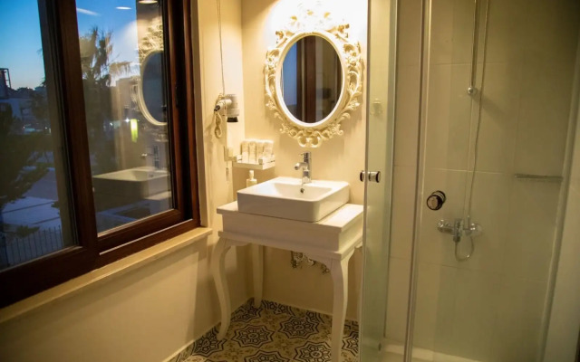 Teddy Alaçatı Hotel