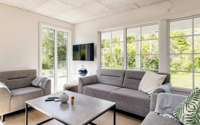 8 Person Holiday Home in Hadsund