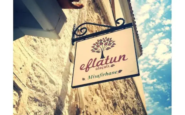 Eflatun Alacati