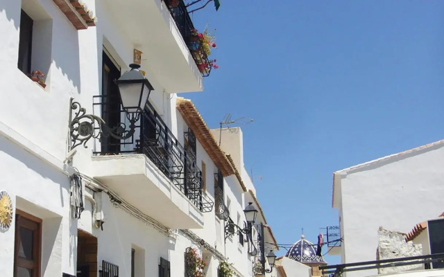 hotelImage