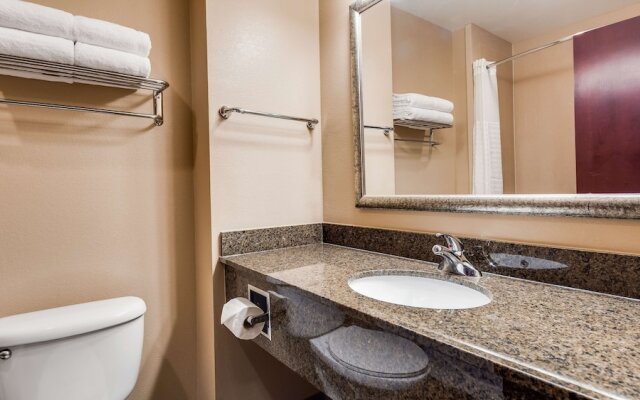 Comfort Inn & Suites