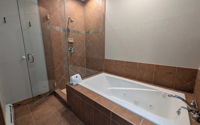 Settlers Creek 6540