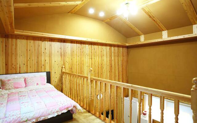 Yeosu Haeoreum Pension