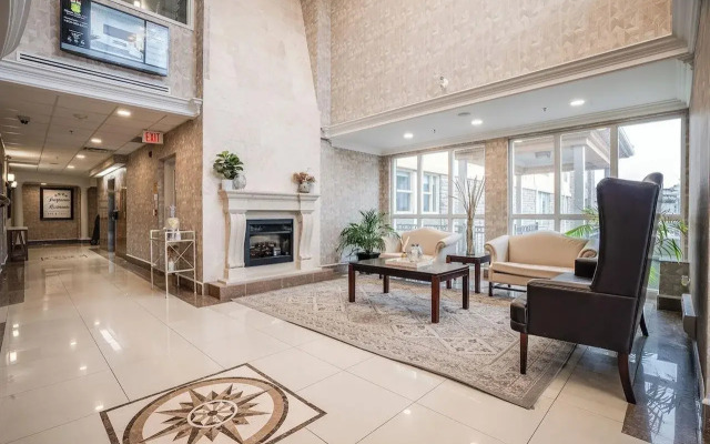 Monte Carlo Inn Barrie Suites