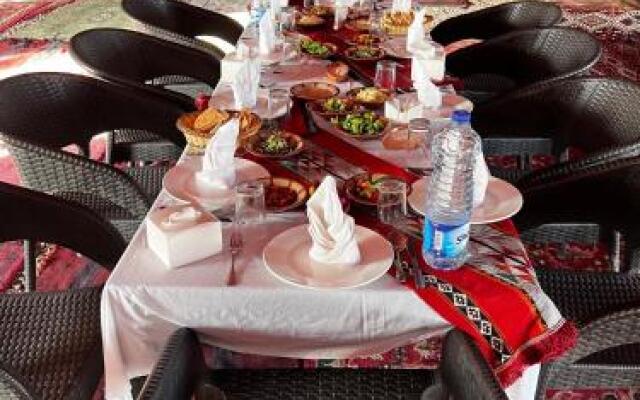 Rum Oasis Luxury Camp