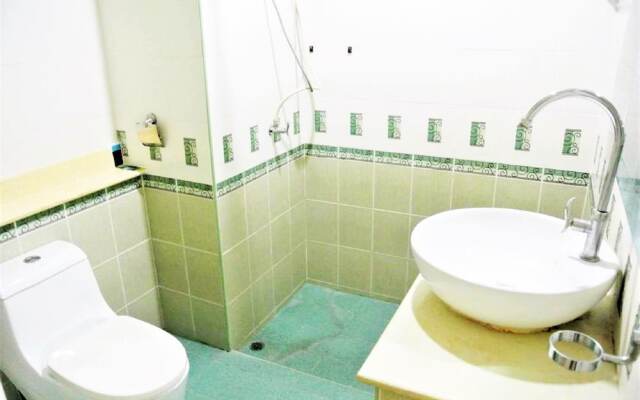 Spanish place central Pattaya great location for nightlife