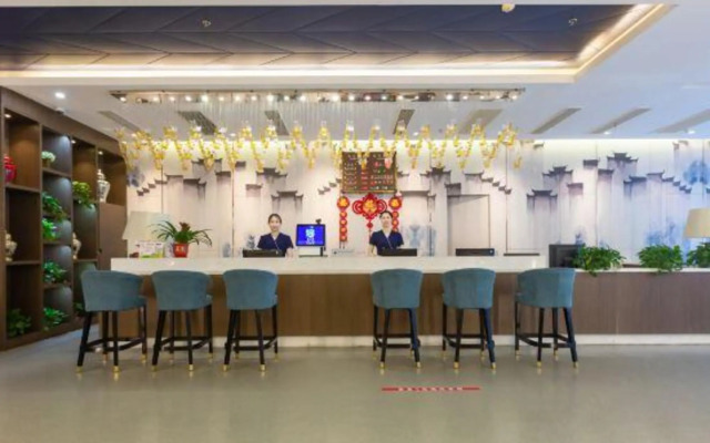 Jinlong Hotel