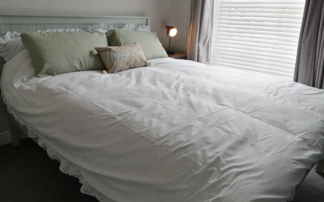 2-bed Flat in Hamilton Square