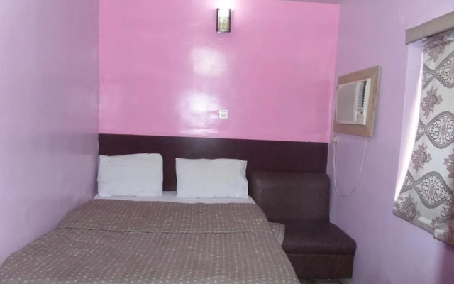 Peaceland Hotel LTD