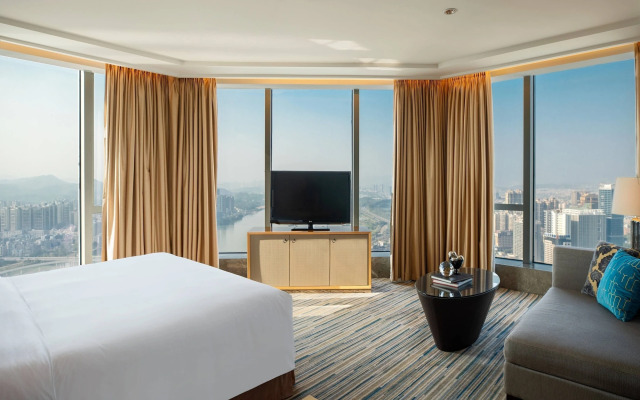 Renaissance Huizhou Hotel