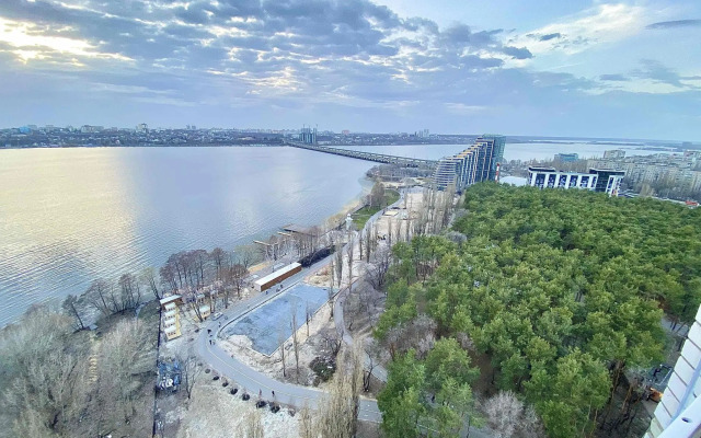 Rental Family Rooms (Рентал Фэмили) на улице Переверткина