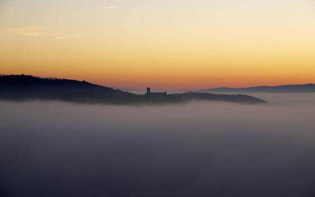 Countryside Privacy & Views, but Within a Medieval Tuscan Village
