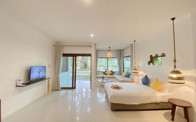 Issara Beach Resort Beachfront Zone