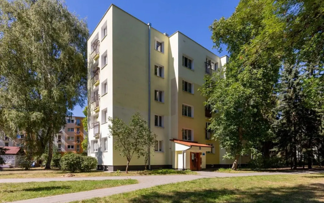 Apartment Warsaw 1 Sierpnia by Renters