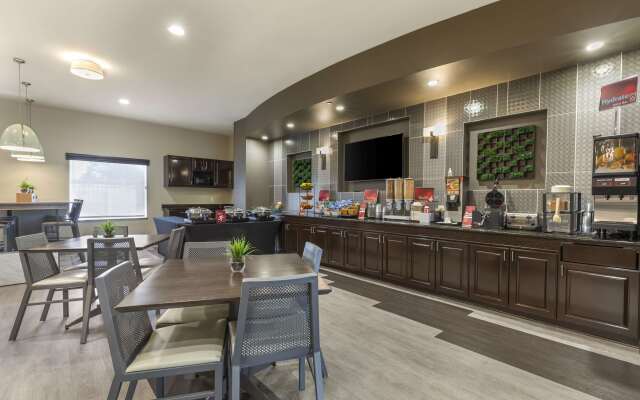 Best Western Plus Duncanville/Dallas