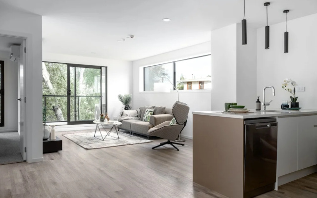 Sunrise Garden Suites – Guest Rooms – North Auckland