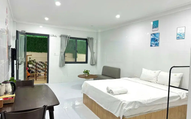 Hotel Duong Dong Town