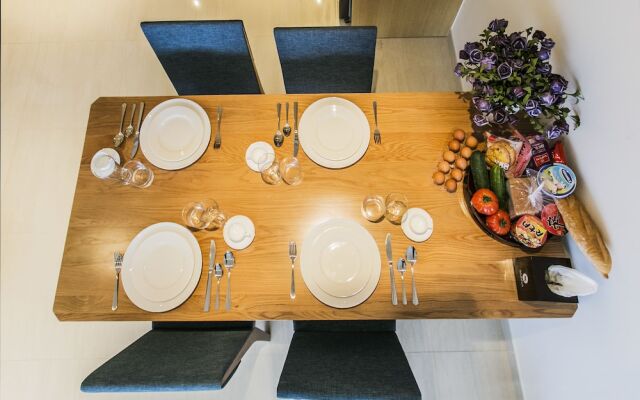Zoneland Premium-The Ocean-Point Villa