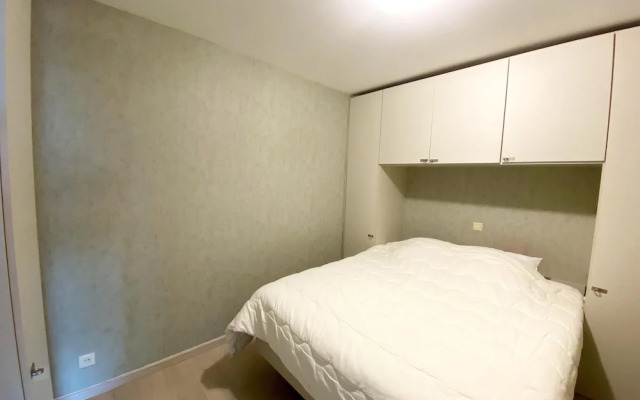 Apartment in Nieuwpoort by the Beach