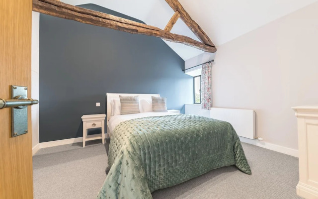 No 2 The Coach House