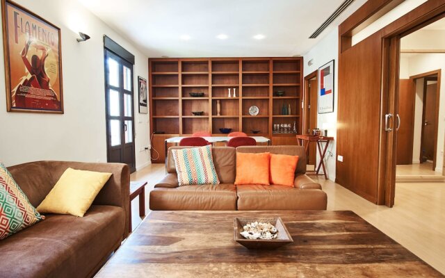 Setefilla Deluxe Suite by Valcambre