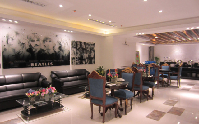 Icon Hotel Timog