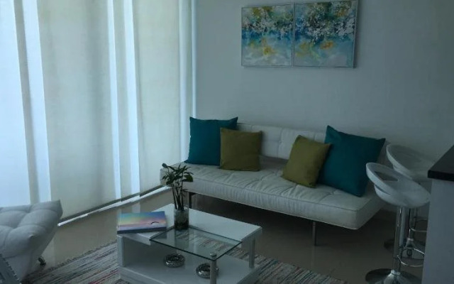 Edificio Seaway 935 ( Hotel Sonesta)