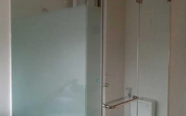 Rumah Kayu Manis Bintaro