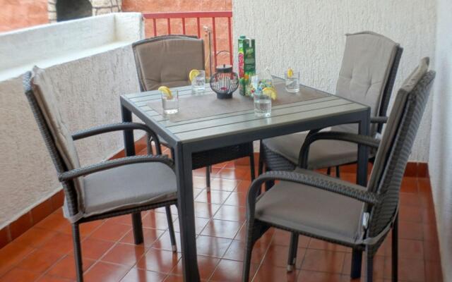 Mima - 150 m From the Beach - A2