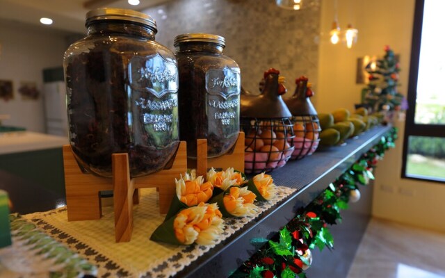 Floral Land B&B