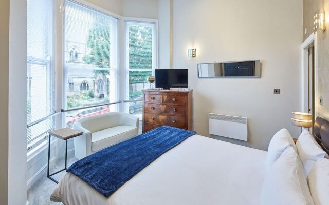 Host Stay Three Bays
