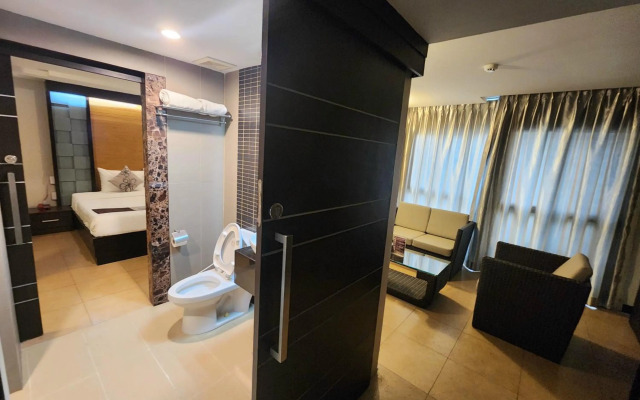 Sky Dome Resotel