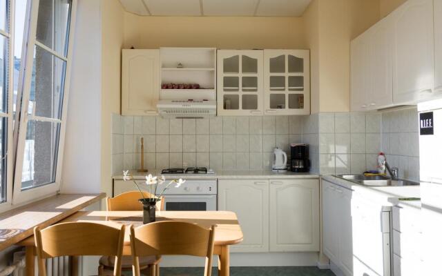 Gonsiori 3 City Center Apartment