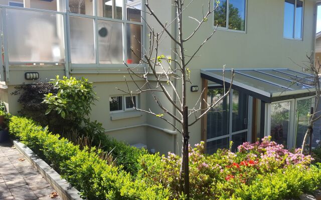 March Apartments