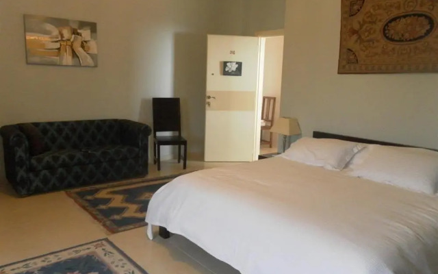 Beit El Kroum Boutique Hotel