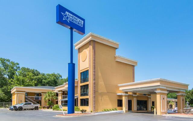 Rodeway Inn Lumberton Central