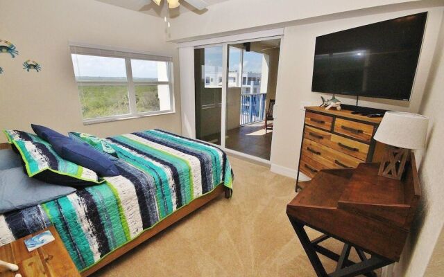 Oceanwalk 17-605 Apartment 3