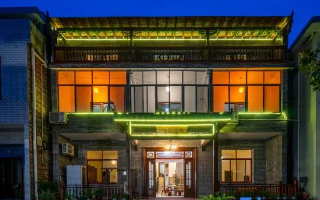 Shanzhongjian Hostel