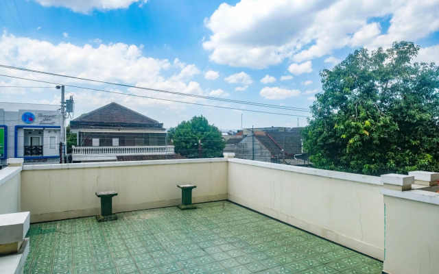 RedDoorz near XT Square Yogyakarta