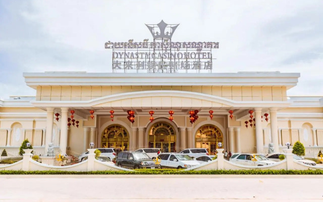 Titan King Casino and Resort