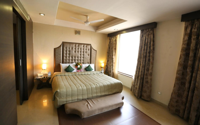 Silver Cloud Hotel & Banquets Ahmedabad