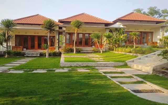 Onion Garden And Natural Hotspring