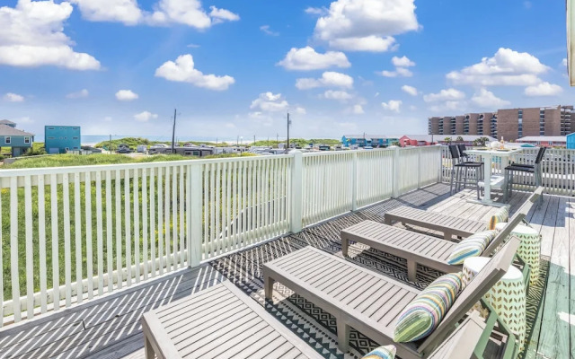 Ocean Views Optional Golf Cart Sleeps 14