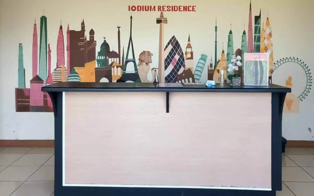 RedDoorz @  Iodium Residence Cikarang