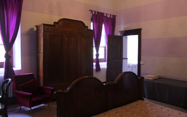 Room and Breakfast La Torre