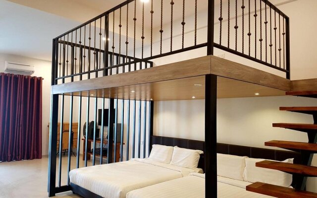Kukup Xiang Holiday Home