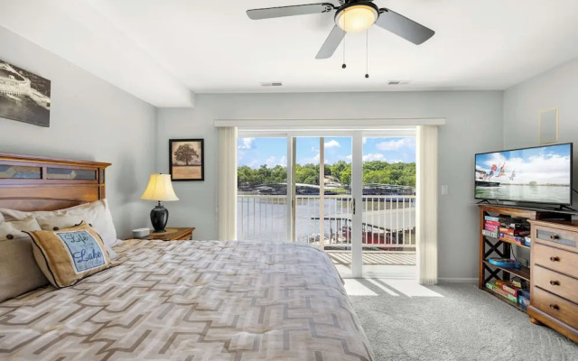 Seascape Cove Waterfront!