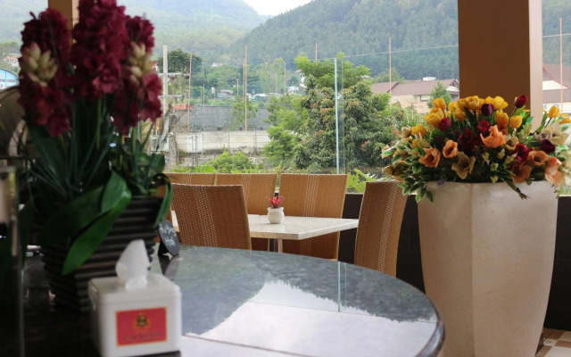 Zamzam Hotel and Convention Batu Powered by Archipelago