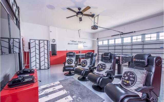 Champions Gate-1308cebwjgil