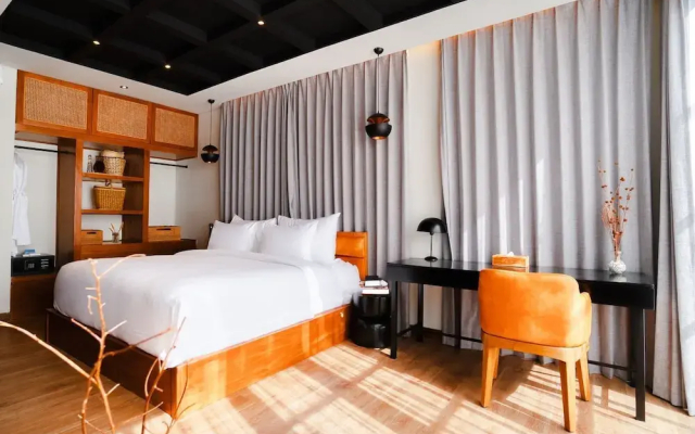 Secana Beachtown Resort & Villas